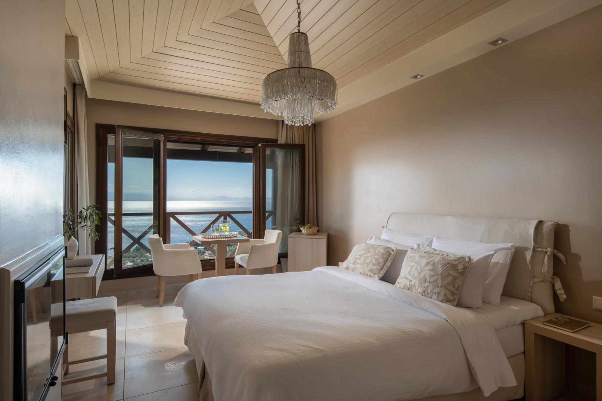 Karavia Lux Inn Áfiszosz Kültér fotó